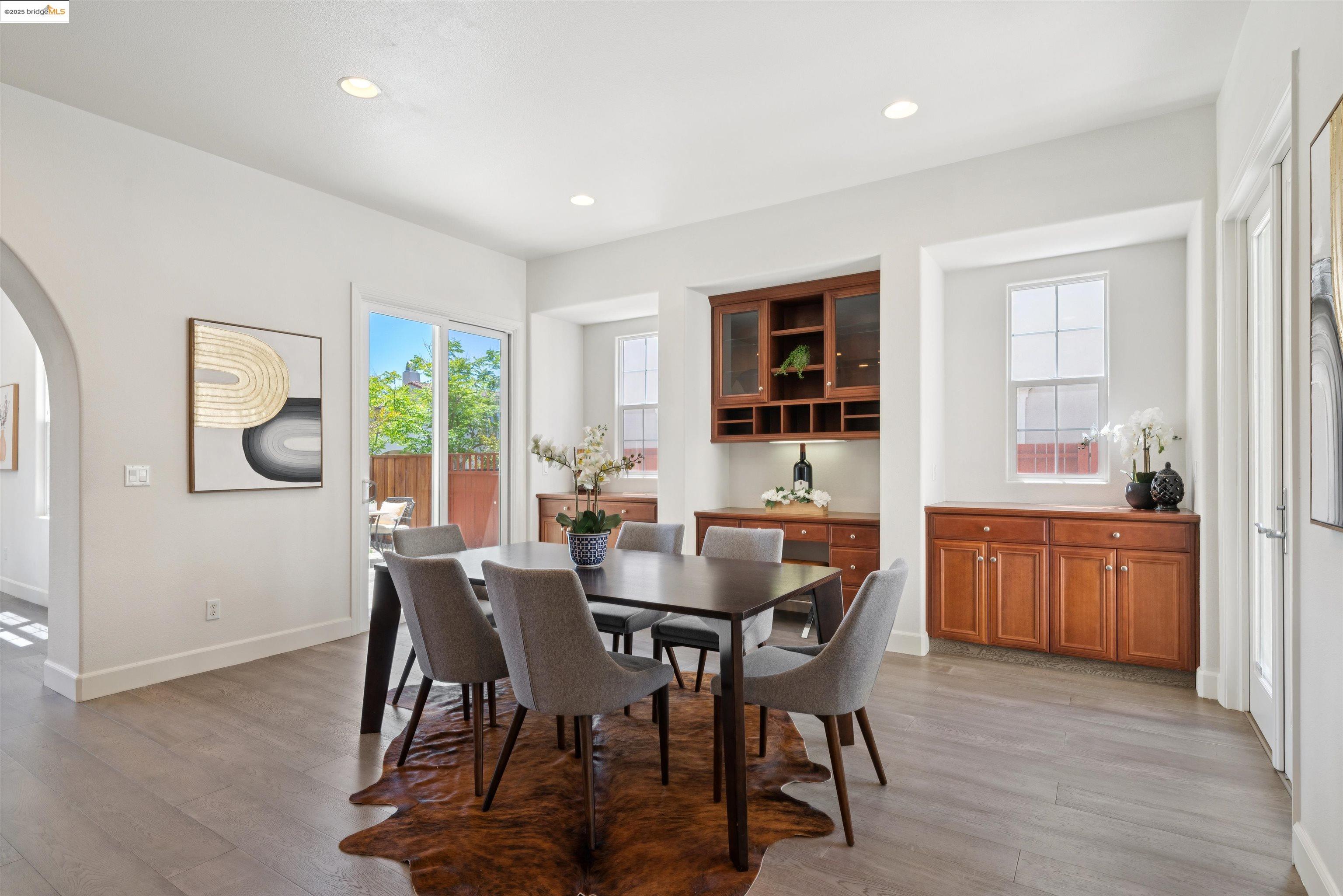 Detail Gallery Image 20 of 58 For 2111 Creekview Dr, Danville,  CA 94506 - 5 Beds | 4 Baths