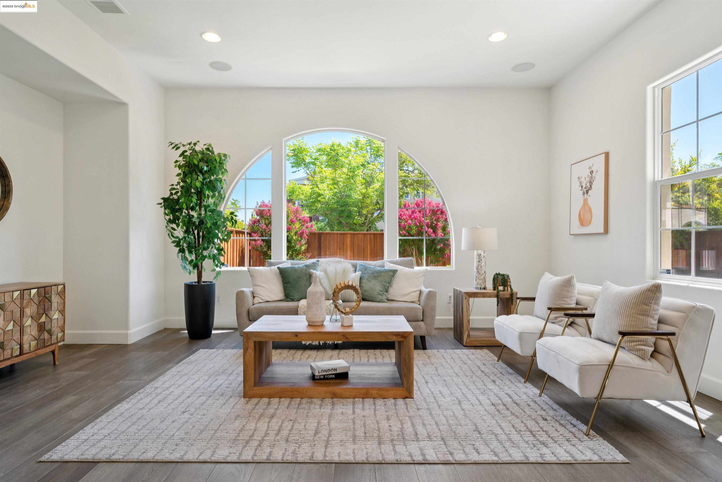 Detail Gallery Image 27 of 58 For 2111 Creekview Dr, Danville,  CA 94506 - 5 Beds | 4 Baths