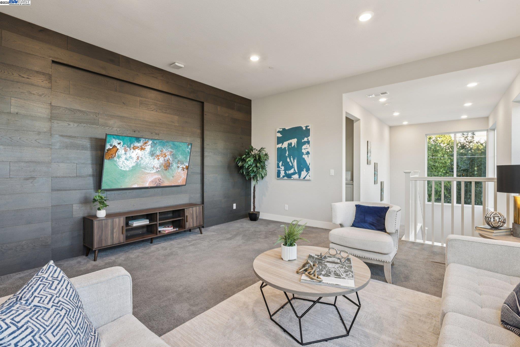 Detail Gallery Image 21 of 51 For 5789 Nugget Way, Dublin,  CA 94568 - 5 Beds | 4 Baths