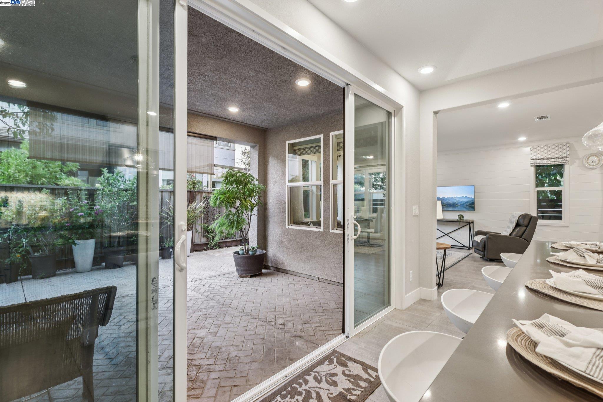 Detail Gallery Image 42 of 51 For 5789 Nugget Way, Dublin,  CA 94568 - 5 Beds | 4 Baths