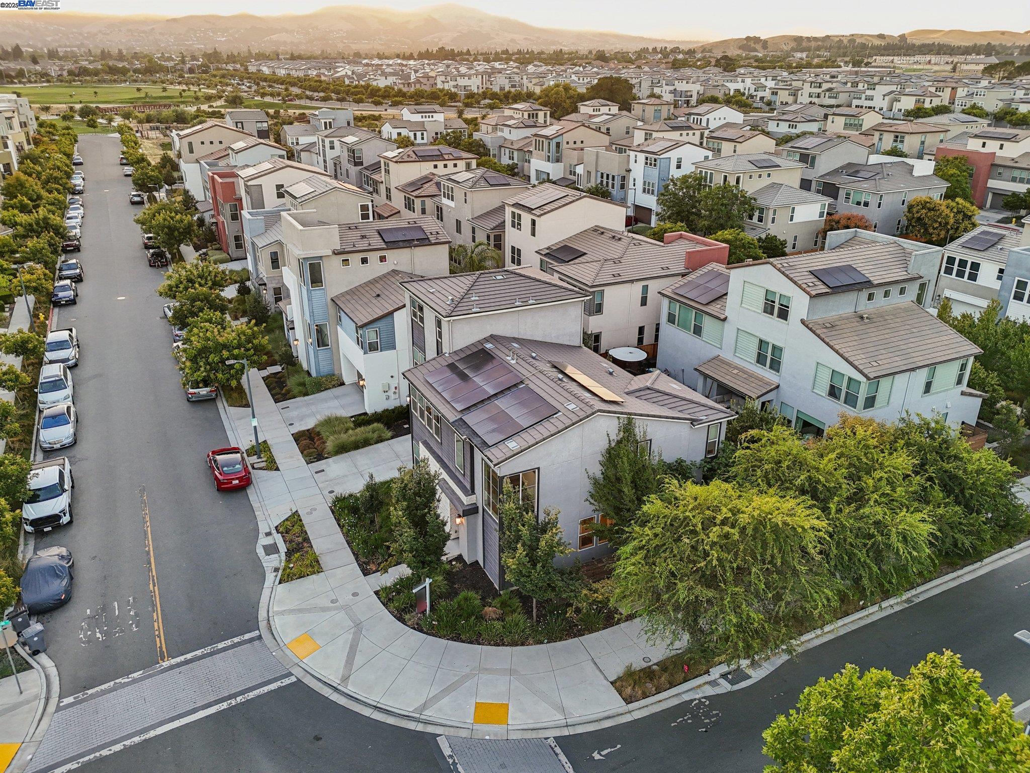 Detail Gallery Image 49 of 51 For 5789 Nugget Way, Dublin,  CA 94568 - 5 Beds | 4 Baths
