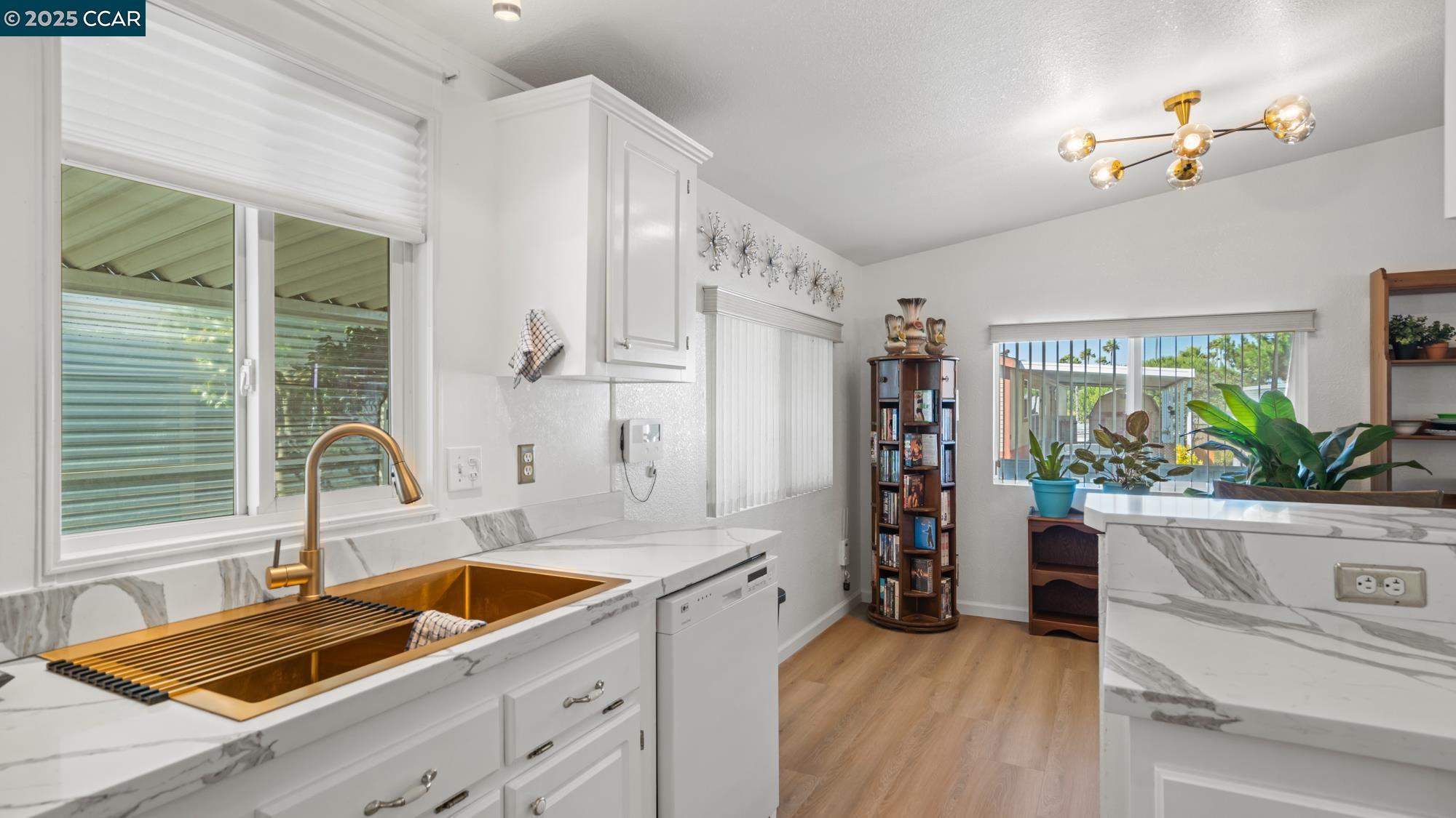 Detail Gallery Image 13 of 38 For 16401 San Pablo Ave #280,  San Pablo,  CA 94806 - 2 Beds | 2 Baths
