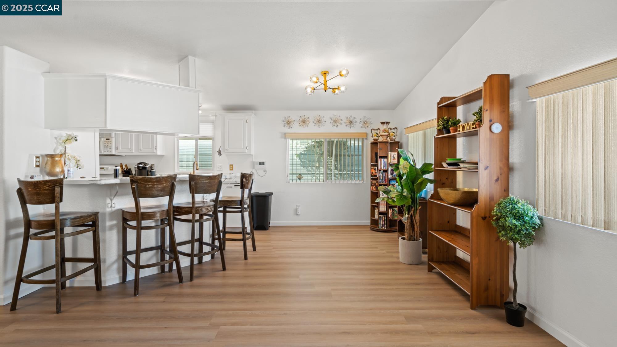 Detail Gallery Image 6 of 38 For 16401 San Pablo Ave #280,  San Pablo,  CA 94806 - 2 Beds | 2 Baths