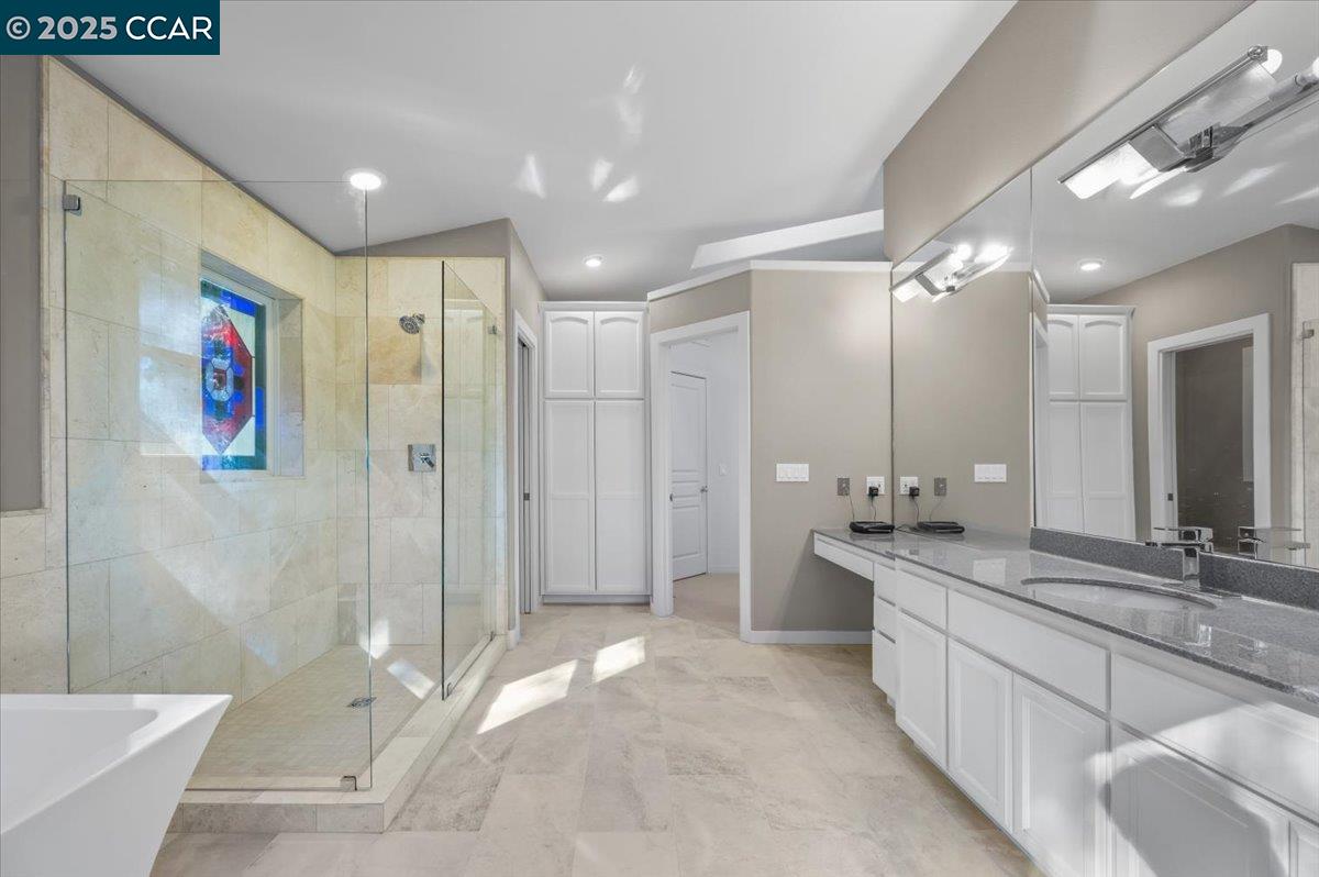 Detail Gallery Image 16 of 50 For 12777 Daisy Blue Mine Rd, Nevada City,  CA 95959 - 3 Beds | 2/1 Baths