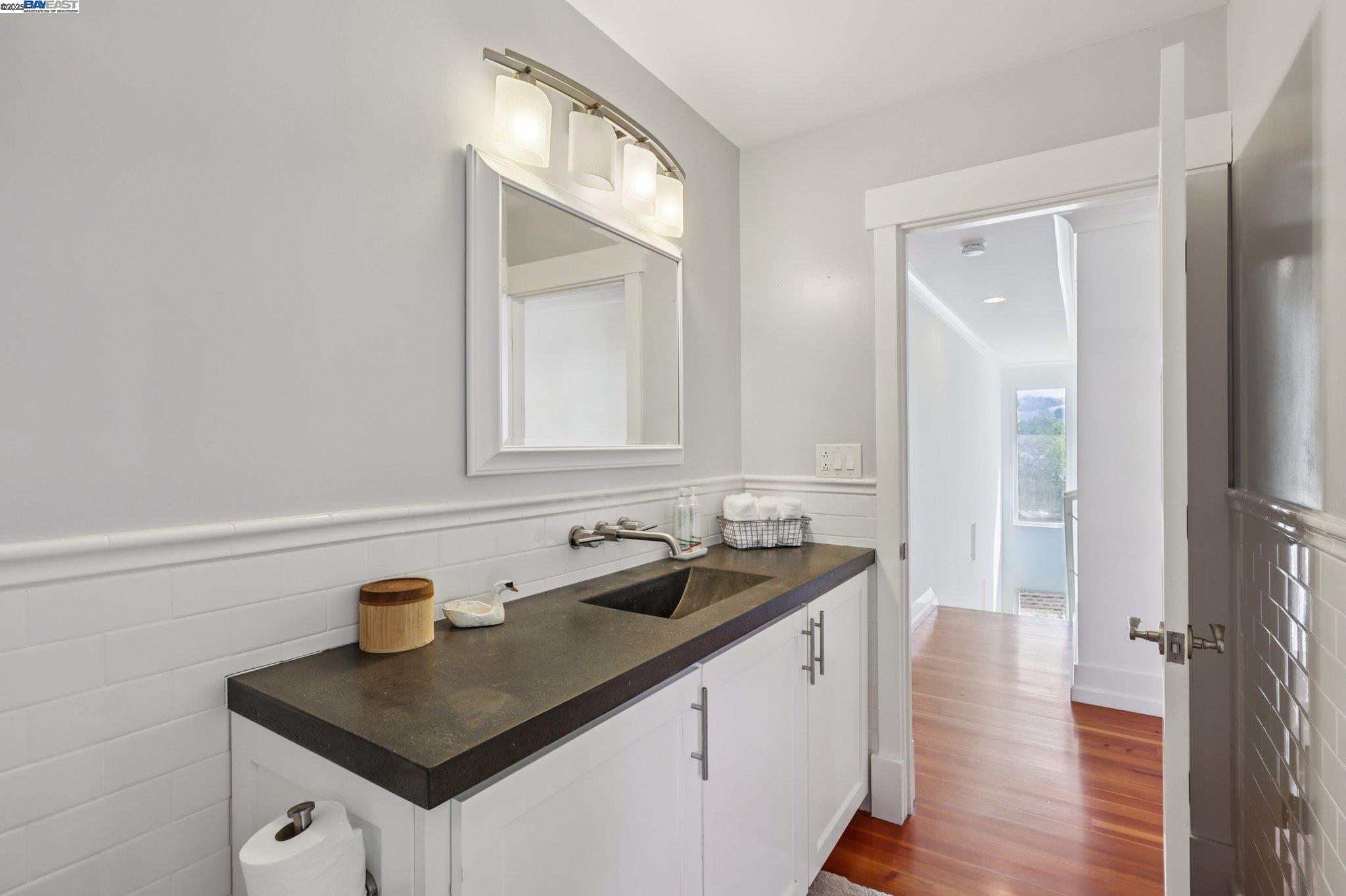 Detail Gallery Image 24 of 57 For 1333 Warren St, Martinez,  CA 94553 - 4 Beds | 3 Baths
