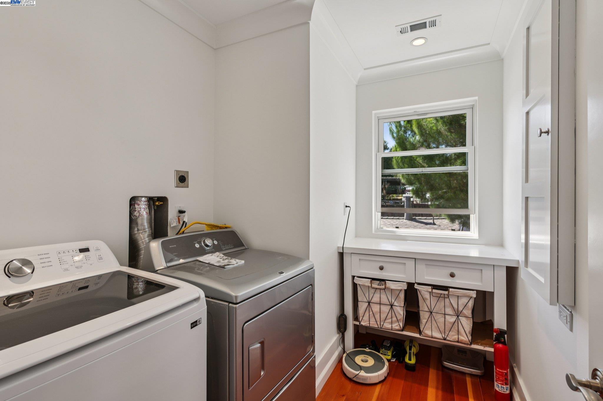 Detail Gallery Image 29 of 57 For 1333 Warren St, Martinez,  CA 94553 - 4 Beds | 3 Baths
