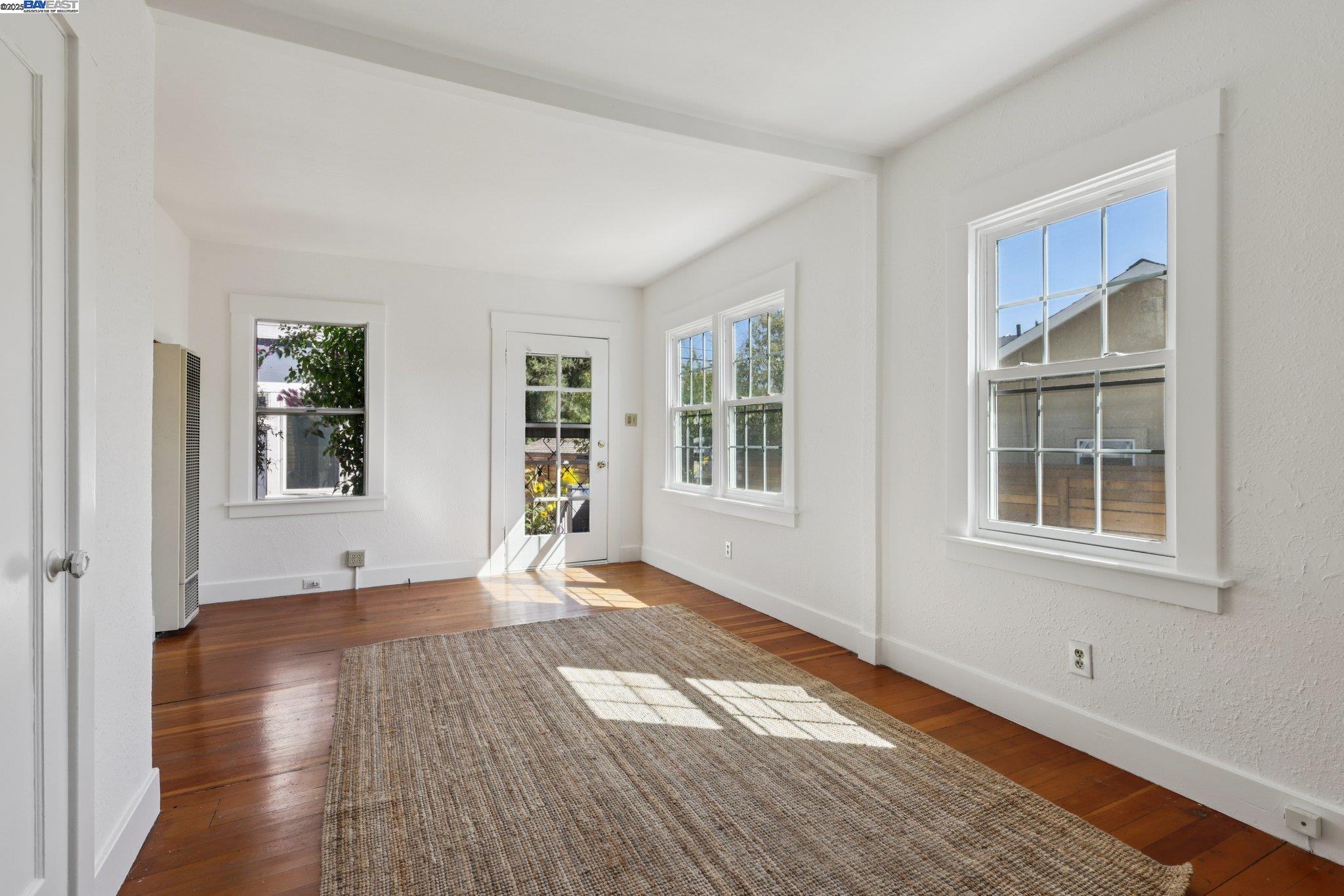 Detail Gallery Image 41 of 57 For 1333 Warren St, Martinez,  CA 94553 - 4 Beds | 3 Baths