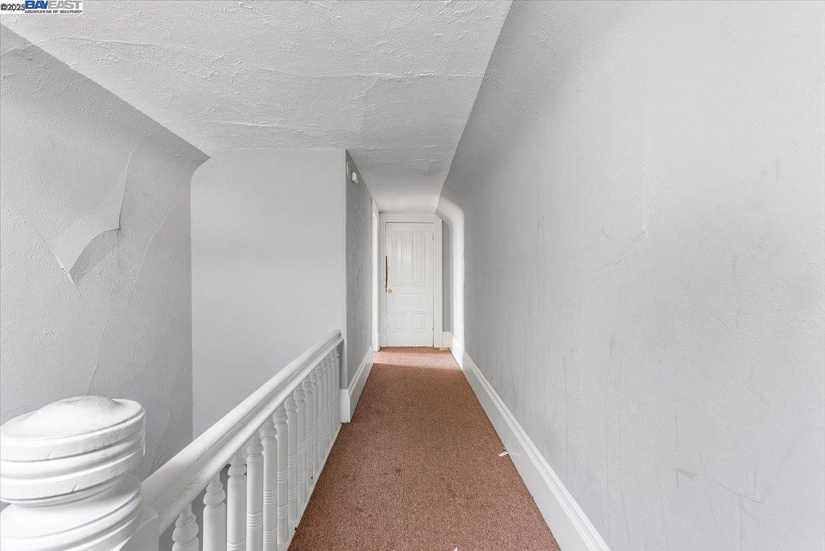 Detail Gallery Image 25 of 58 For 2230 23rd Ave, Oakland,  CA 94606 - 7 Beds | 3 Baths