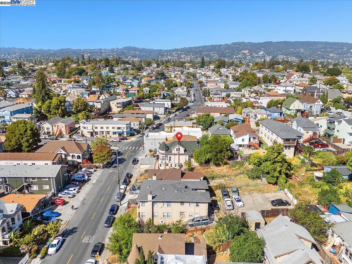 Detail Gallery Image 55 of 58 For 2230 23rd Ave, Oakland,  CA 94606 - 7 Beds | 3 Baths
