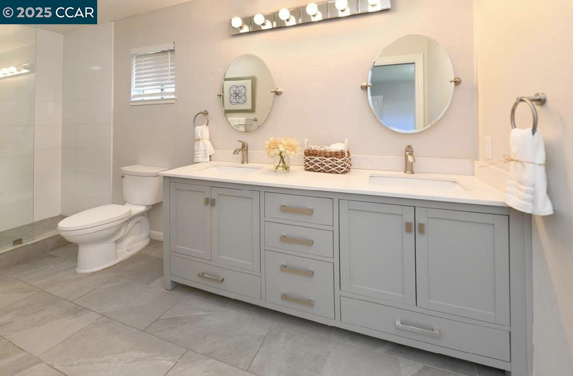 Detail Gallery Image 5 of 11 For 1979 Marta Dr, Pleasant Hill,  CA 94523 - 3 Beds | 2 Baths