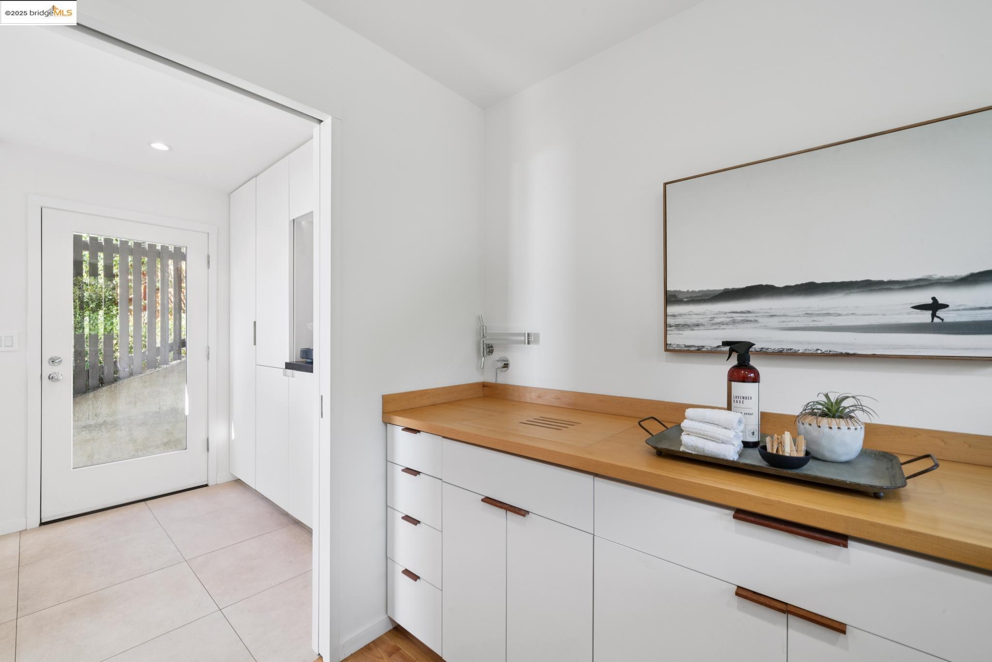 Detail Gallery Image 35 of 53 For 1069 Miller Ave, Berkeley,  CA 94708 - 3 Beds | 2 Baths