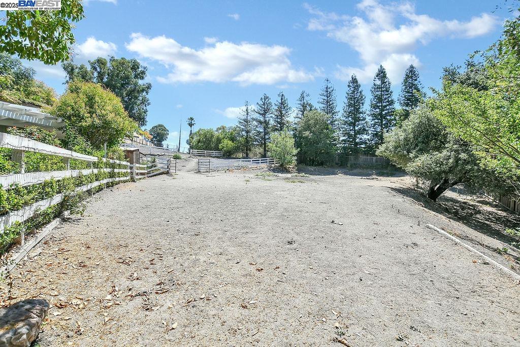 Detail Gallery Image 42 of 52 For 323 El Pintado Heights Dr, Danville,  CA 94526 - 3 Beds | 2 Baths