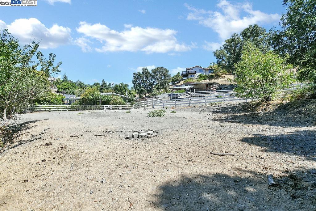 Detail Gallery Image 43 of 52 For 323 El Pintado Heights Dr, Danville,  CA 94526 - 3 Beds | 2 Baths