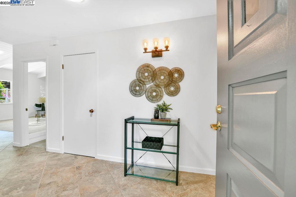 Detail Gallery Image 9 of 52 For 323 El Pintado Heights Dr, Danville,  CA 94526 - 3 Beds | 2 Baths