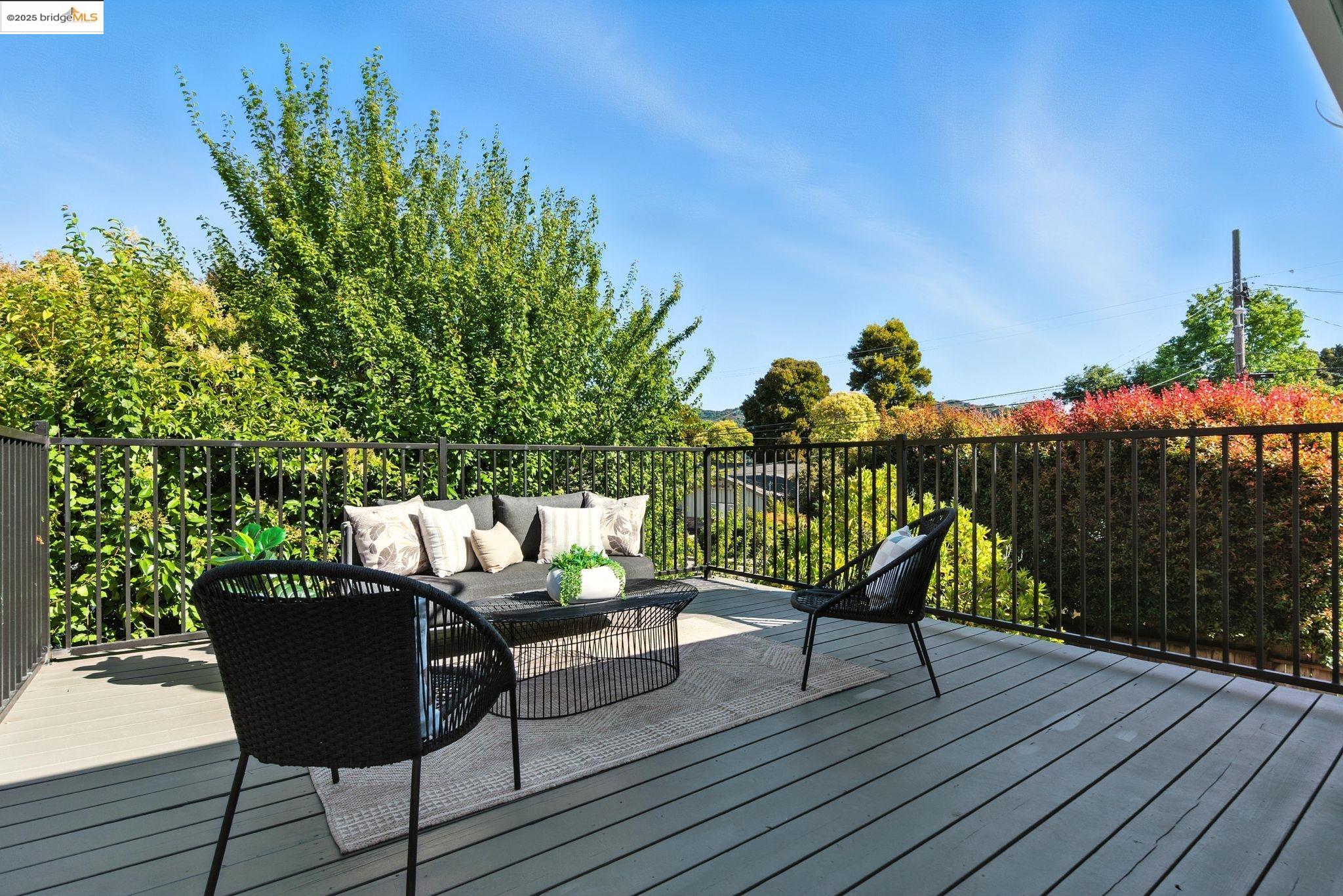 Detail Gallery Image 30 of 42 For 4503 Gregory Way, Richmond,  CA 94803 - 3 Beds | 3 Baths