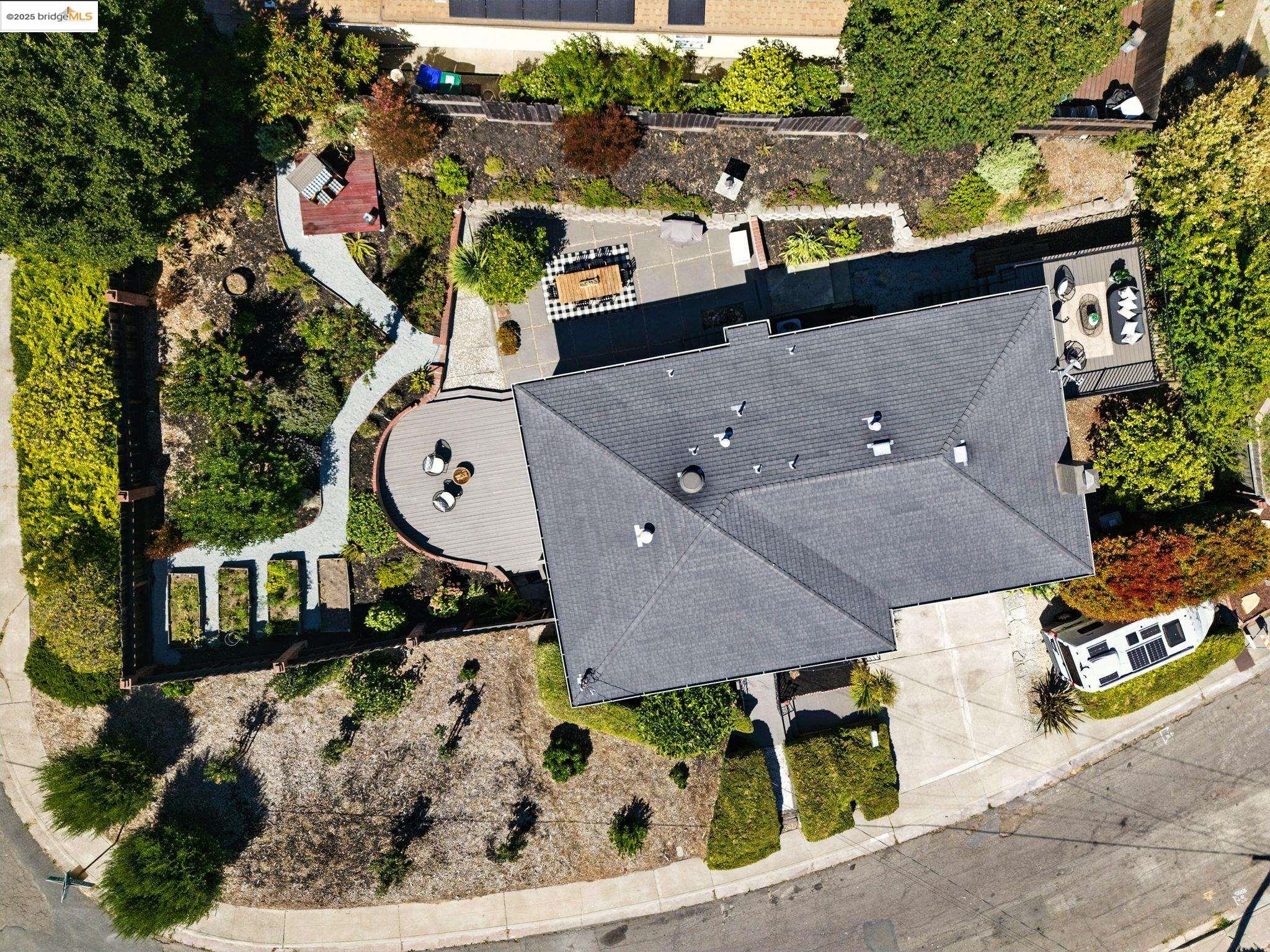 Detail Gallery Image 39 of 42 For 4503 Gregory Way, Richmond,  CA 94803 - 3 Beds | 3 Baths