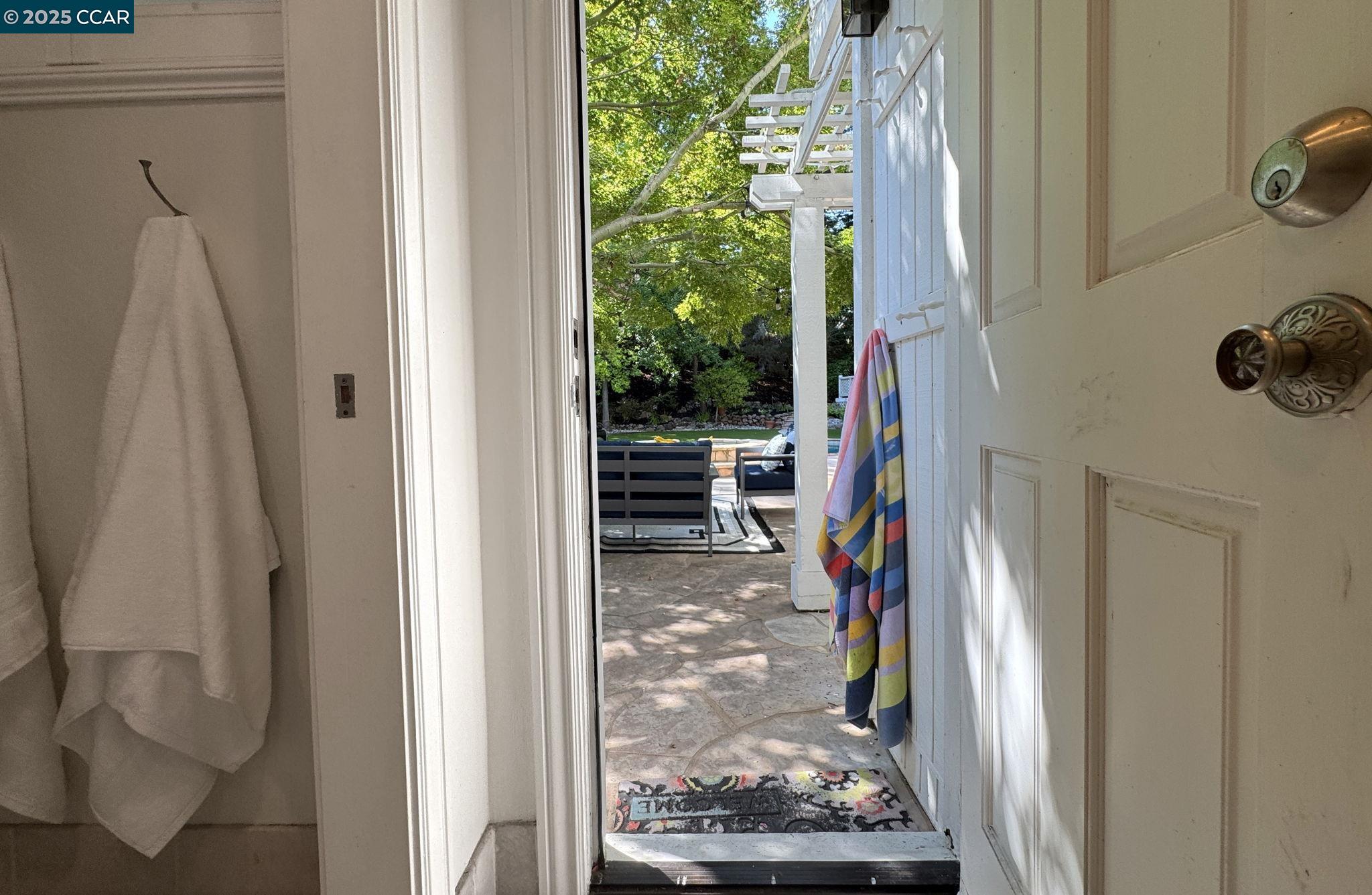 Detail Gallery Image 28 of 43 For 2145 Deer Oak Way, Danville,  CA 94506 - 5 Beds | 4 Baths