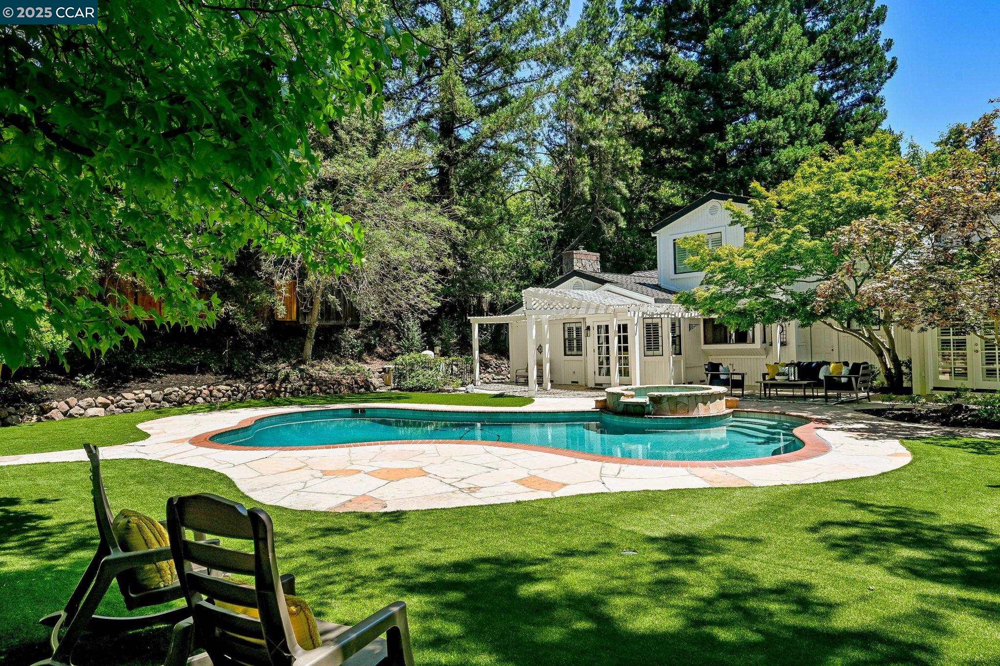 Detail Gallery Image 33 of 43 For 2145 Deer Oak Way, Danville,  CA 94506 - 5 Beds | 4 Baths