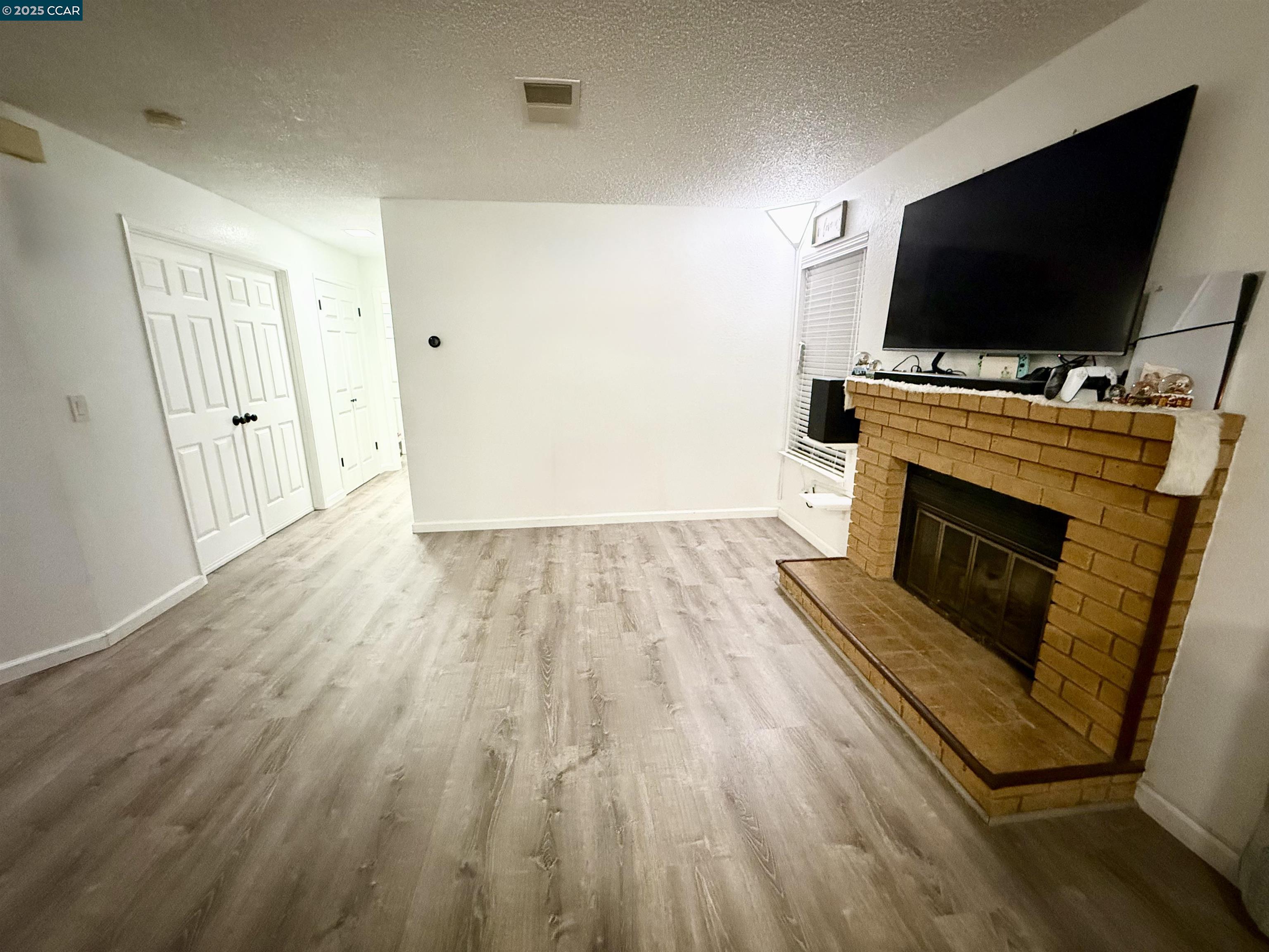 Photo #4: 41107192 Listing 
