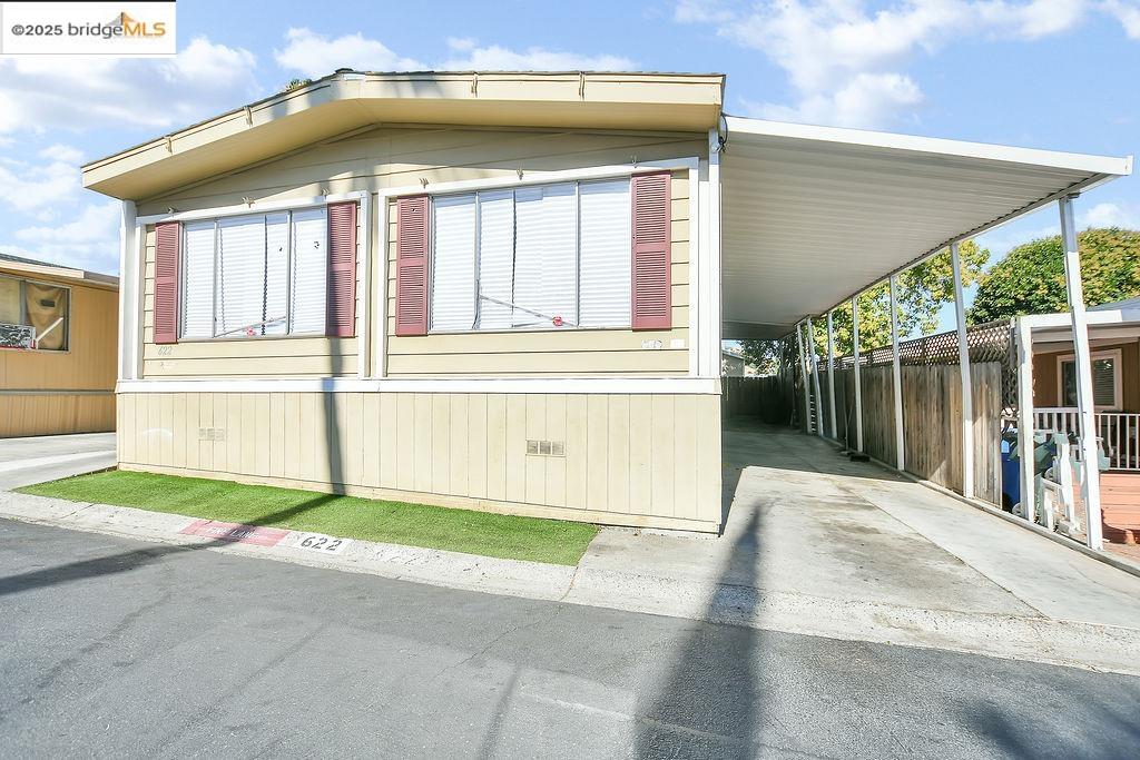 Front Image Thumbnail for EB41107193