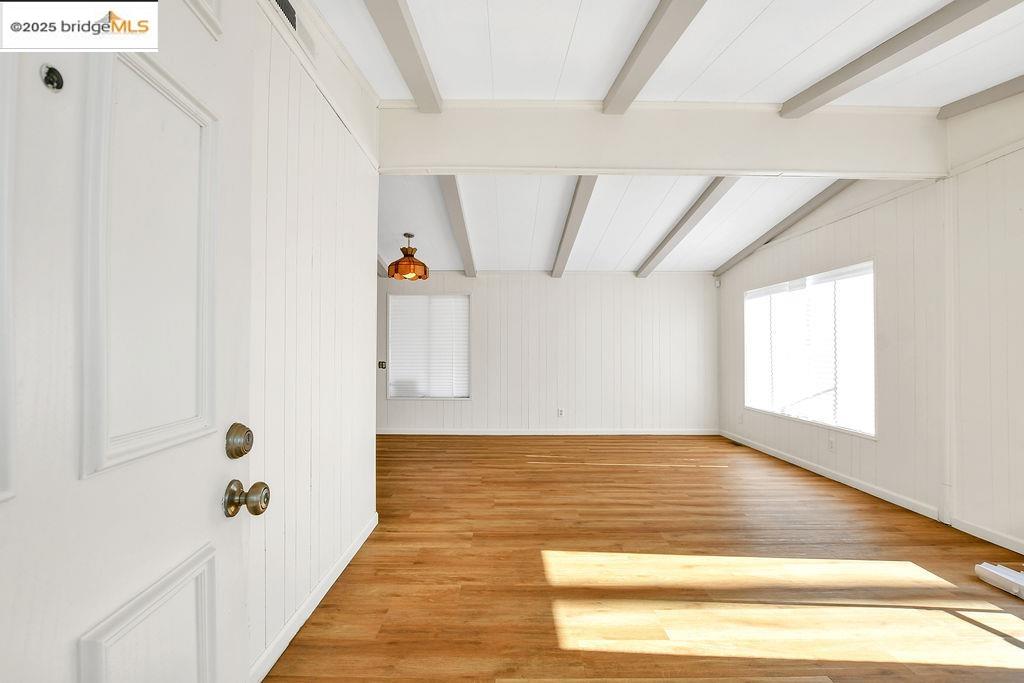 Detail Gallery Image 2 of 28 For 622 Bounty Dr, Pittsburg,  CA 94565 - 3 Beds | 2 Baths