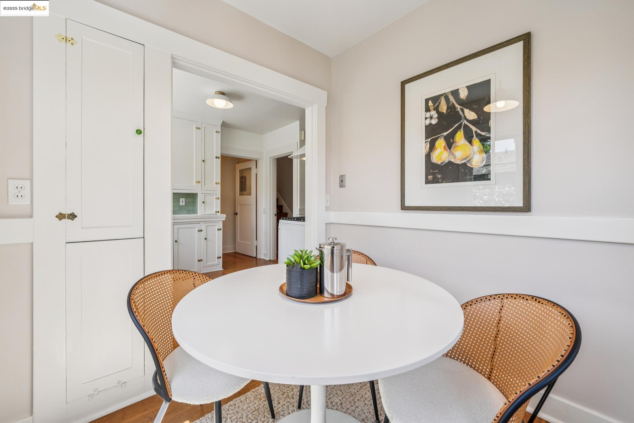 Detail Gallery Image 22 of 44 For 749 Mckinley Ave, Oakland,  CA 94610 - 4 Beds | 1 Baths
