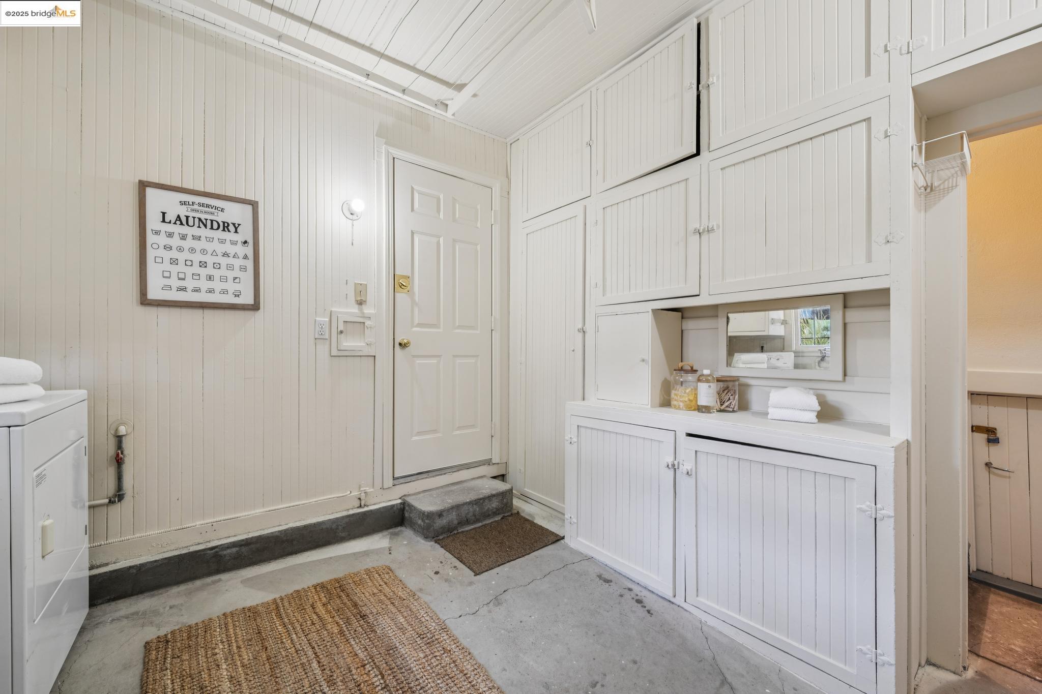 Detail Gallery Image 35 of 44 For 749 Mckinley Ave, Oakland,  CA 94610 - 4 Beds | 1 Baths
