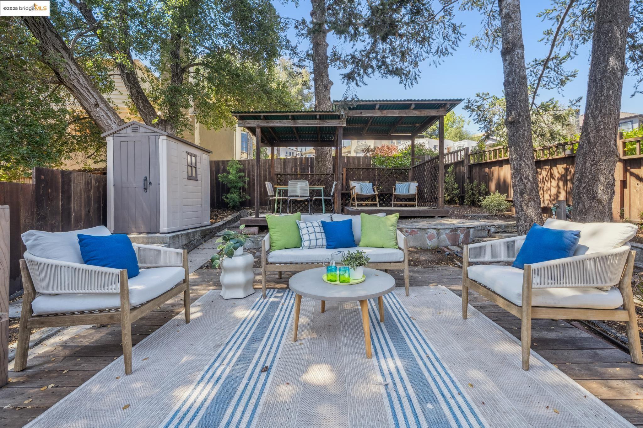 Detail Gallery Image 40 of 44 For 749 Mckinley Ave, Oakland,  CA 94610 - 4 Beds | 1 Baths