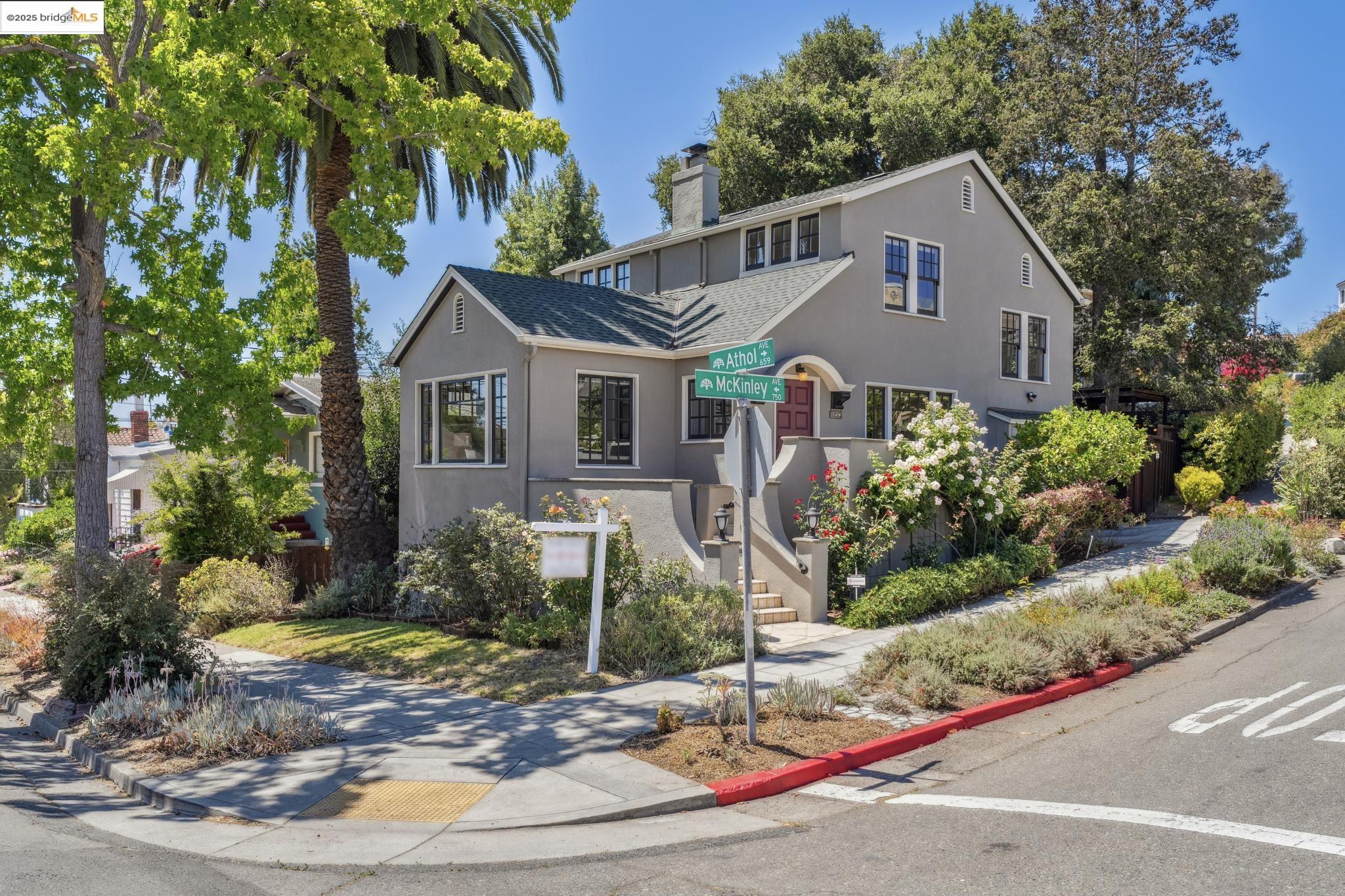 Detail Gallery Image 44 of 44 For 749 Mckinley Ave, Oakland,  CA 94610 - 4 Beds | 1 Baths