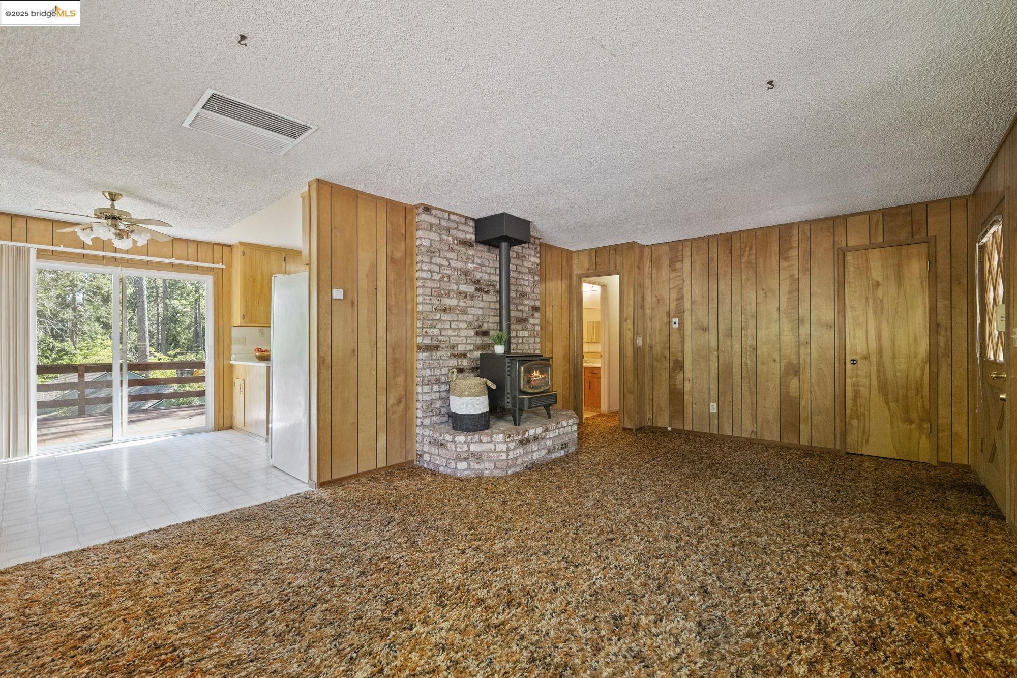 Detail Gallery Image 8 of 50 For 22856 Miners Ave, Twain Harte,  CA 95383 - 2 Beds | 2 Baths