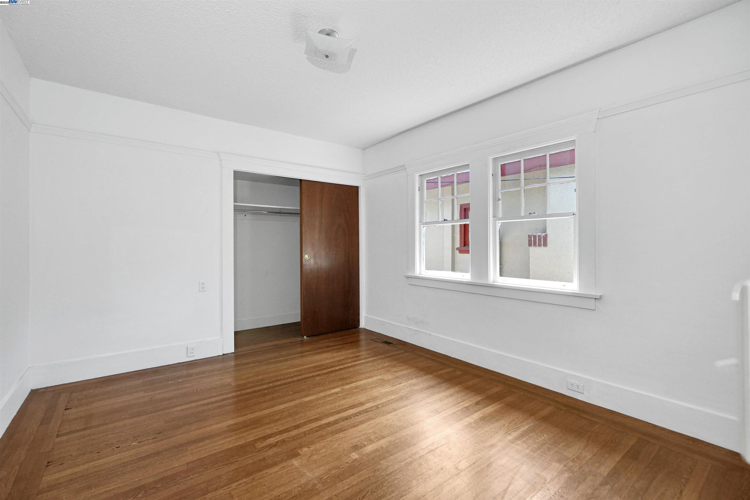 Detail Gallery Image 21 of 48 For 57 Entrada Ave, Oakland,  CA 94611 - 3 Beds | 1 Baths