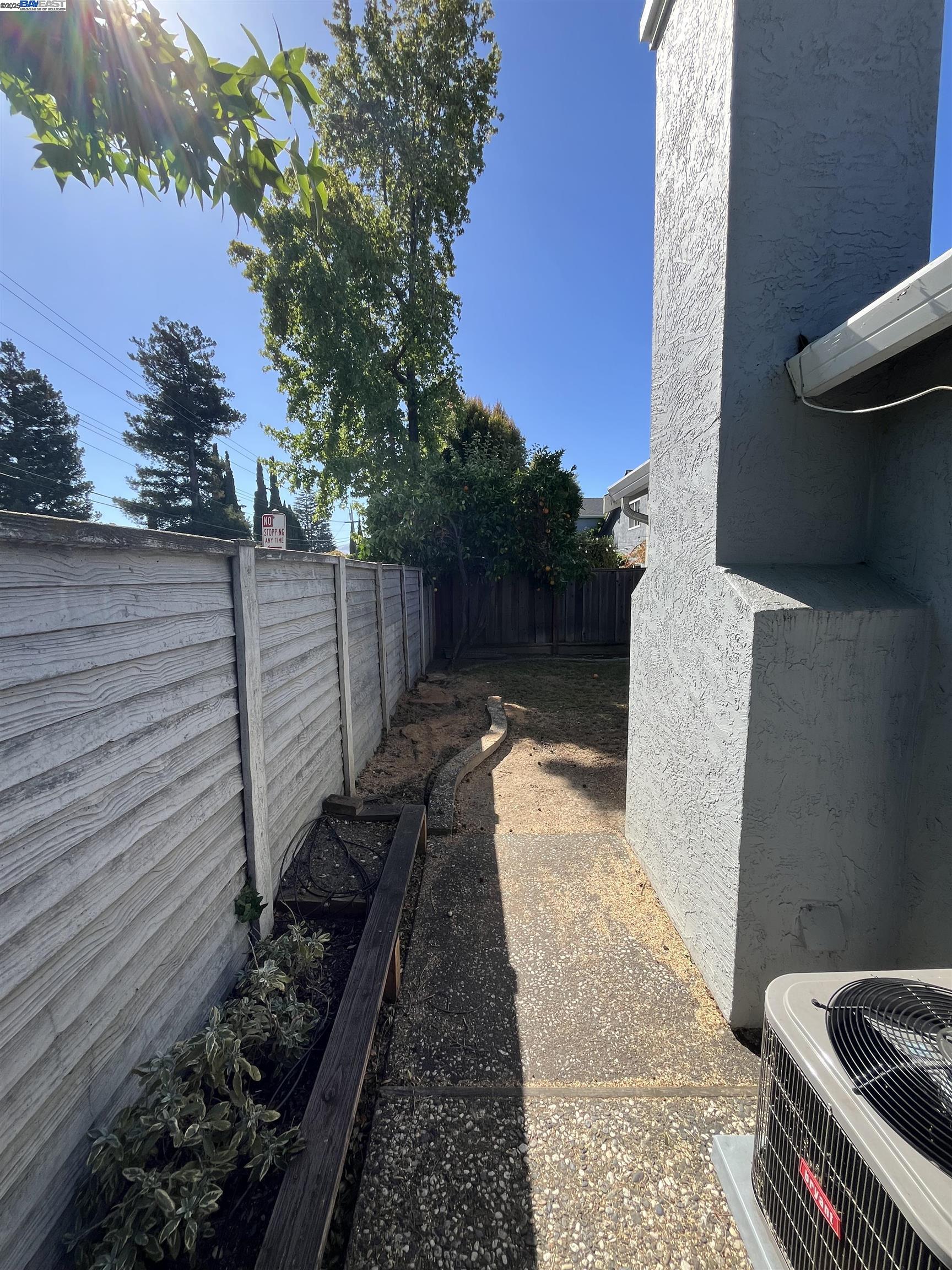 Detail Gallery Image 8 of 10 For 38806 Stillwater Cmn, Fremont,  CA 94536 - 2 Beds | 2 Baths