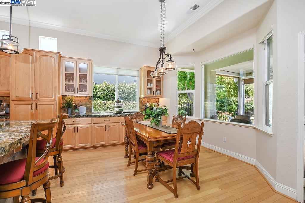 Detail Gallery Image 20 of 45 For 1131 Burghley Ln, Brentwood,  CA 94513 - 2 Beds | 2/1 Baths