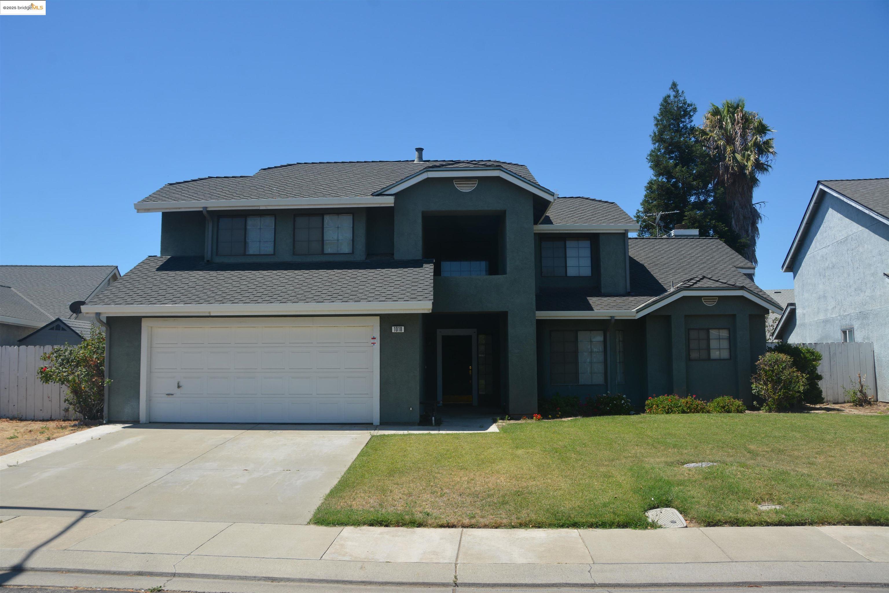 Detail Gallery Image 1 of 50 For 1018 Snowgoose Ln, Manteca,  CA 95337 - 4 Beds | 2/1 Baths