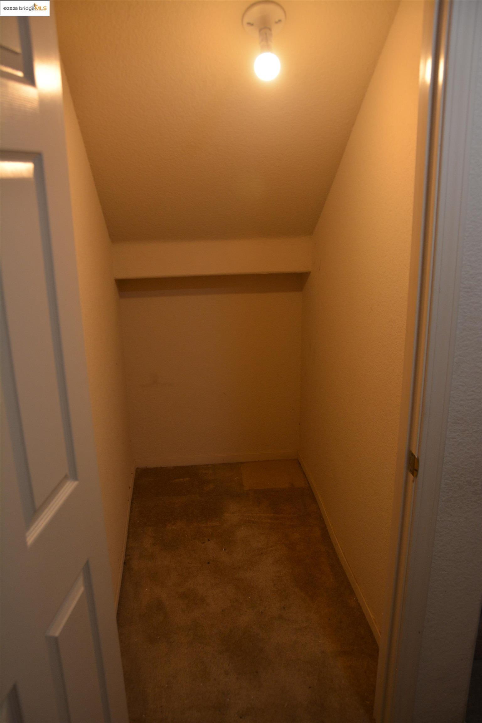 Detail Gallery Image 15 of 50 For 1018 Snowgoose Ln, Manteca,  CA 95337 - 4 Beds | 2/1 Baths