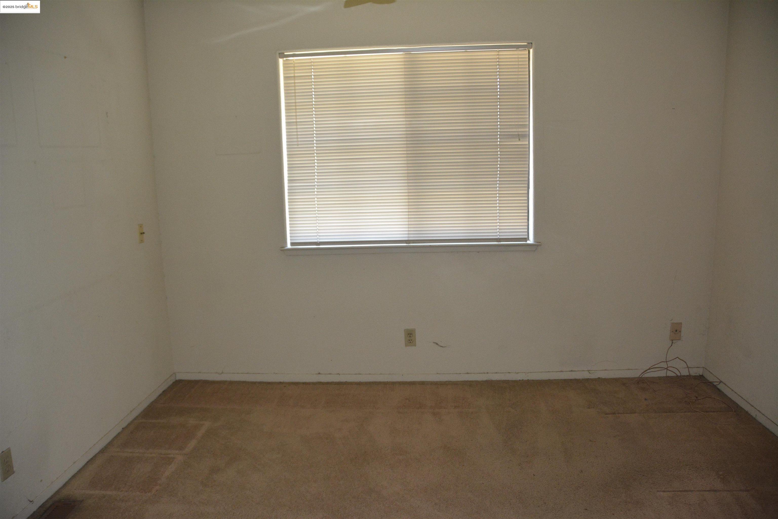 Detail Gallery Image 40 of 50 For 1018 Snowgoose Ln, Manteca,  CA 95337 - 4 Beds | 2/1 Baths