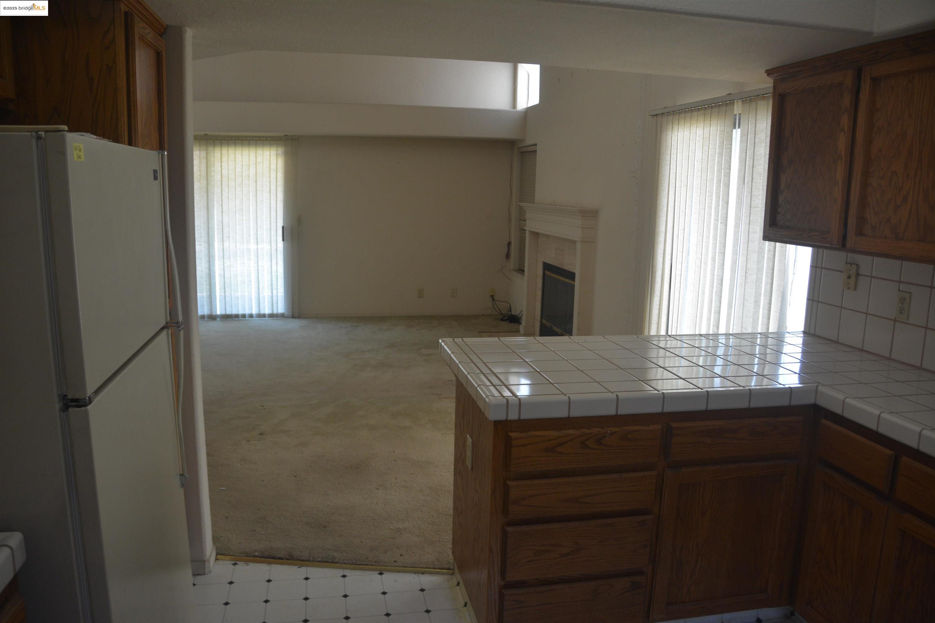 Detail Gallery Image 9 of 50 For 1018 Snowgoose Ln, Manteca,  CA 95337 - 4 Beds | 2/1 Baths