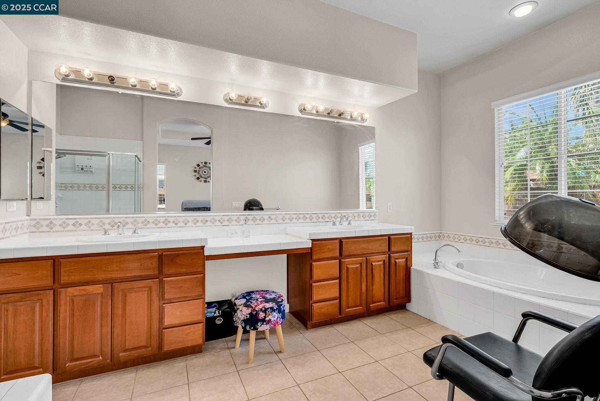 Detail Gallery Image 33 of 60 For 1325 Beaver Creek Dr, Patterson,  CA 95363 - 4 Beds | 3 Baths