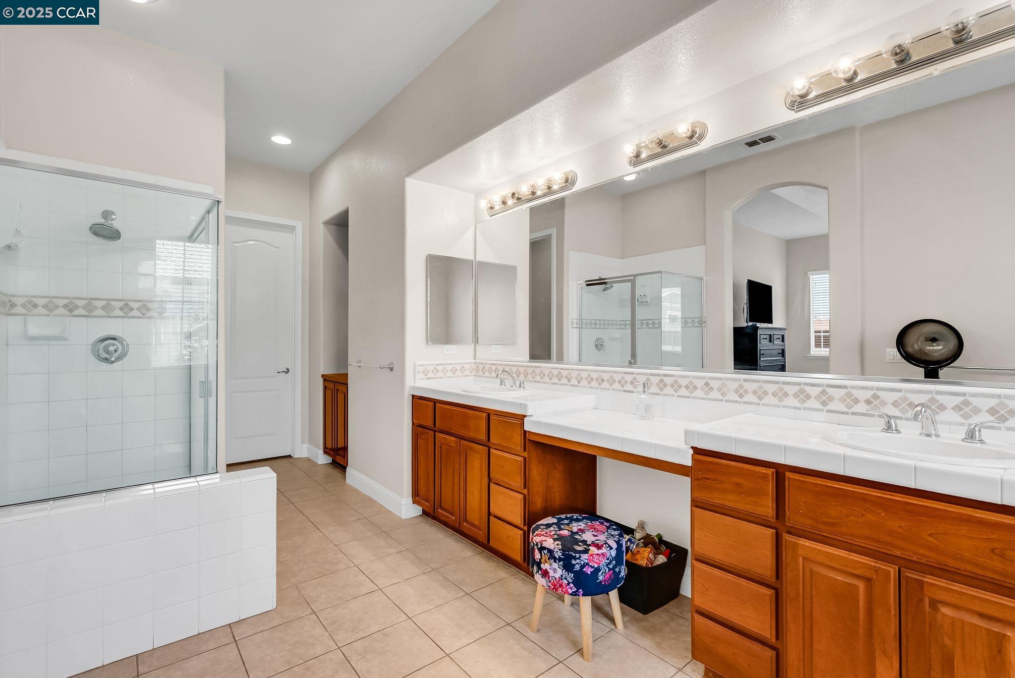 Detail Gallery Image 35 of 60 For 1325 Beaver Creek Dr, Patterson,  CA 95363 - 4 Beds | 3 Baths