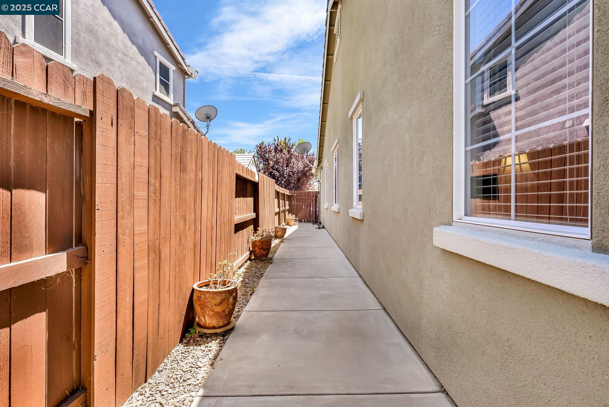 Detail Gallery Image 41 of 60 For 1325 Beaver Creek Dr, Patterson,  CA 95363 - 4 Beds | 3 Baths