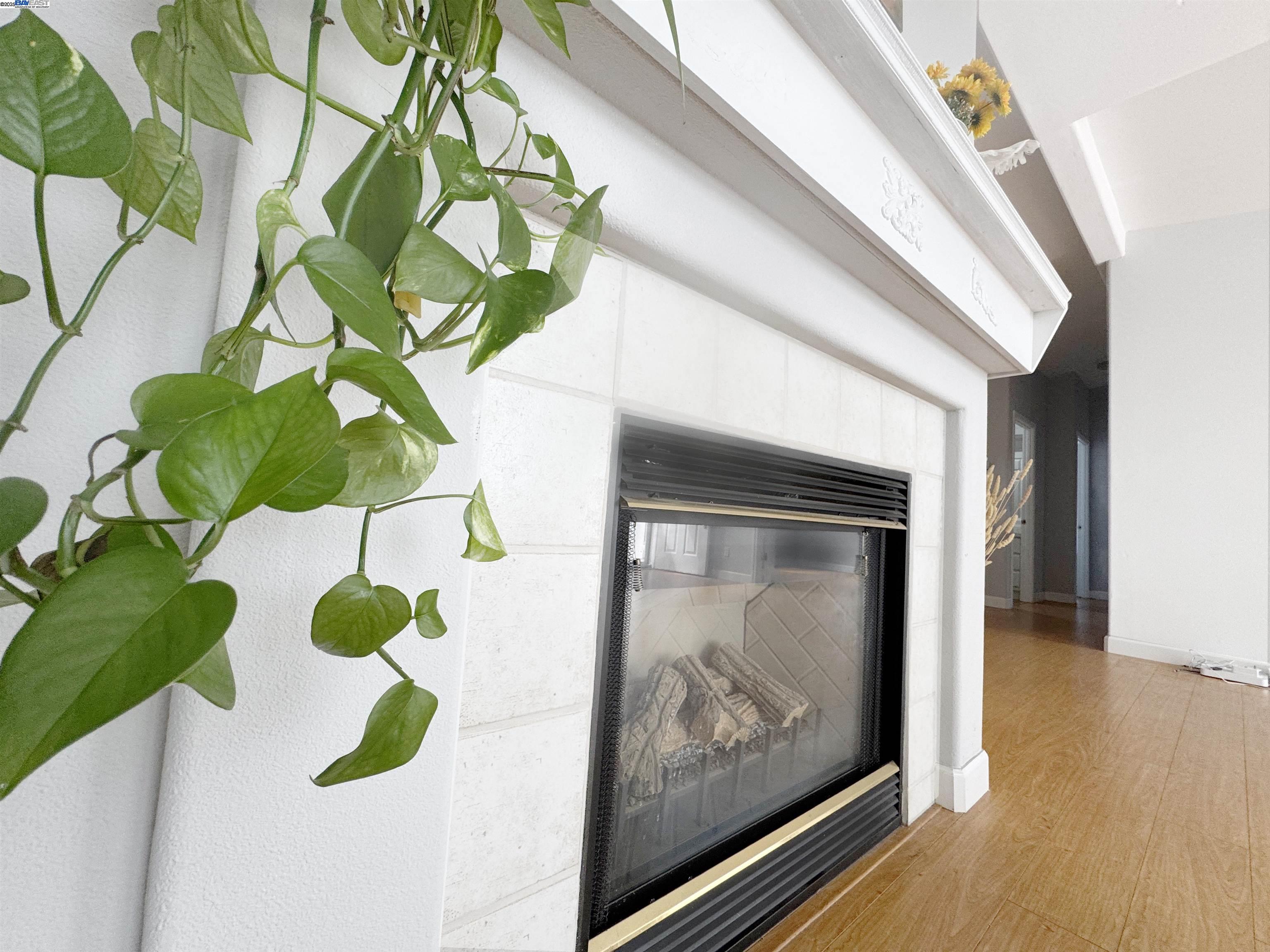 Detail Gallery Image 15 of 18 For 1225 Vienna Dr #604,  Sunnyvale,  CA 94089 - 4 Beds | 2 Baths