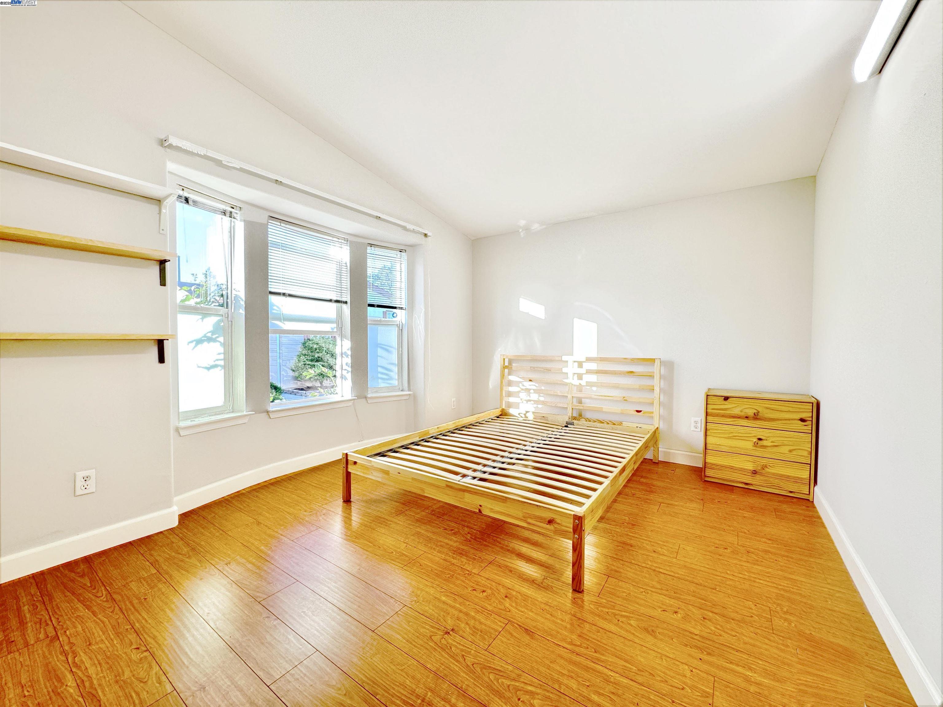 Detail Gallery Image 3 of 18 For 1225 Vienna Dr #604,  Sunnyvale,  CA 94089 - 4 Beds | 2 Baths