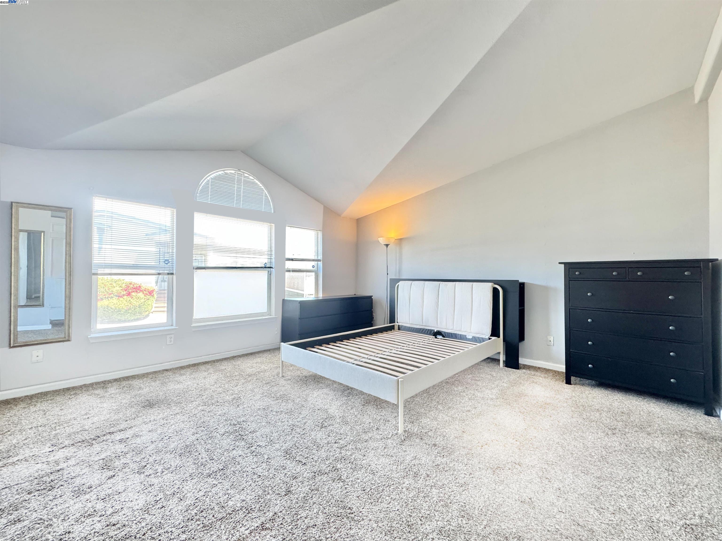 Detail Gallery Image 8 of 18 For 1225 Vienna Dr #604,  Sunnyvale,  CA 94089 - 4 Beds | 2 Baths
