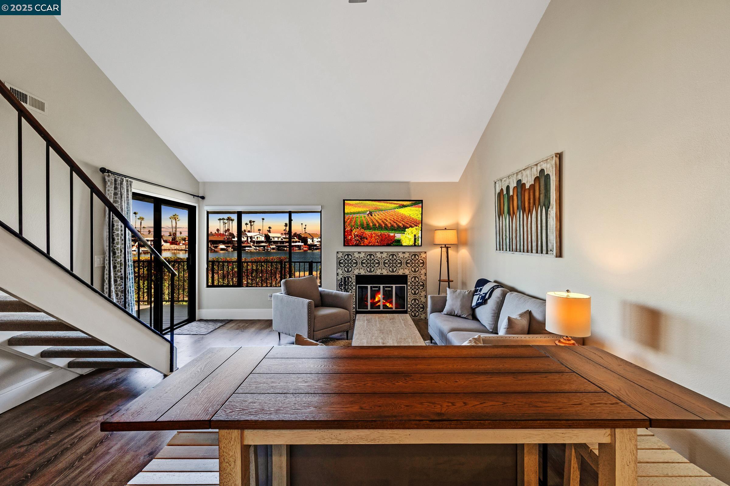 Detail Gallery Image 5 of 51 For 5727 Cutter Loop, Discovery Bay,  CA 94505 - 2 Beds | 2 Baths