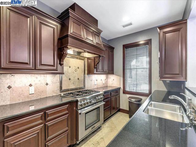 Detail Gallery Image 38 of 54 For 3275 Dublin Blvd #408,  Dublin,  CA 94568 - 2 Beds | 2 Baths