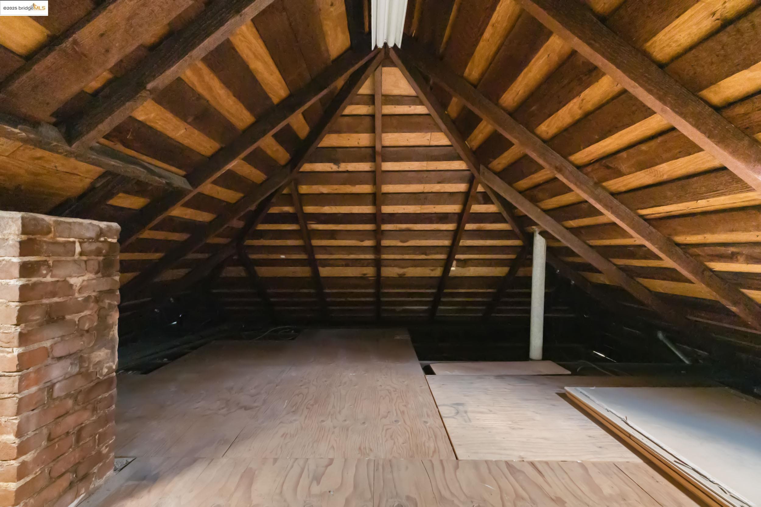Detail Gallery Image 17 of 27 For 102 Hamilton Pl, Oakland,  CA 94612 - – Beds | – Baths