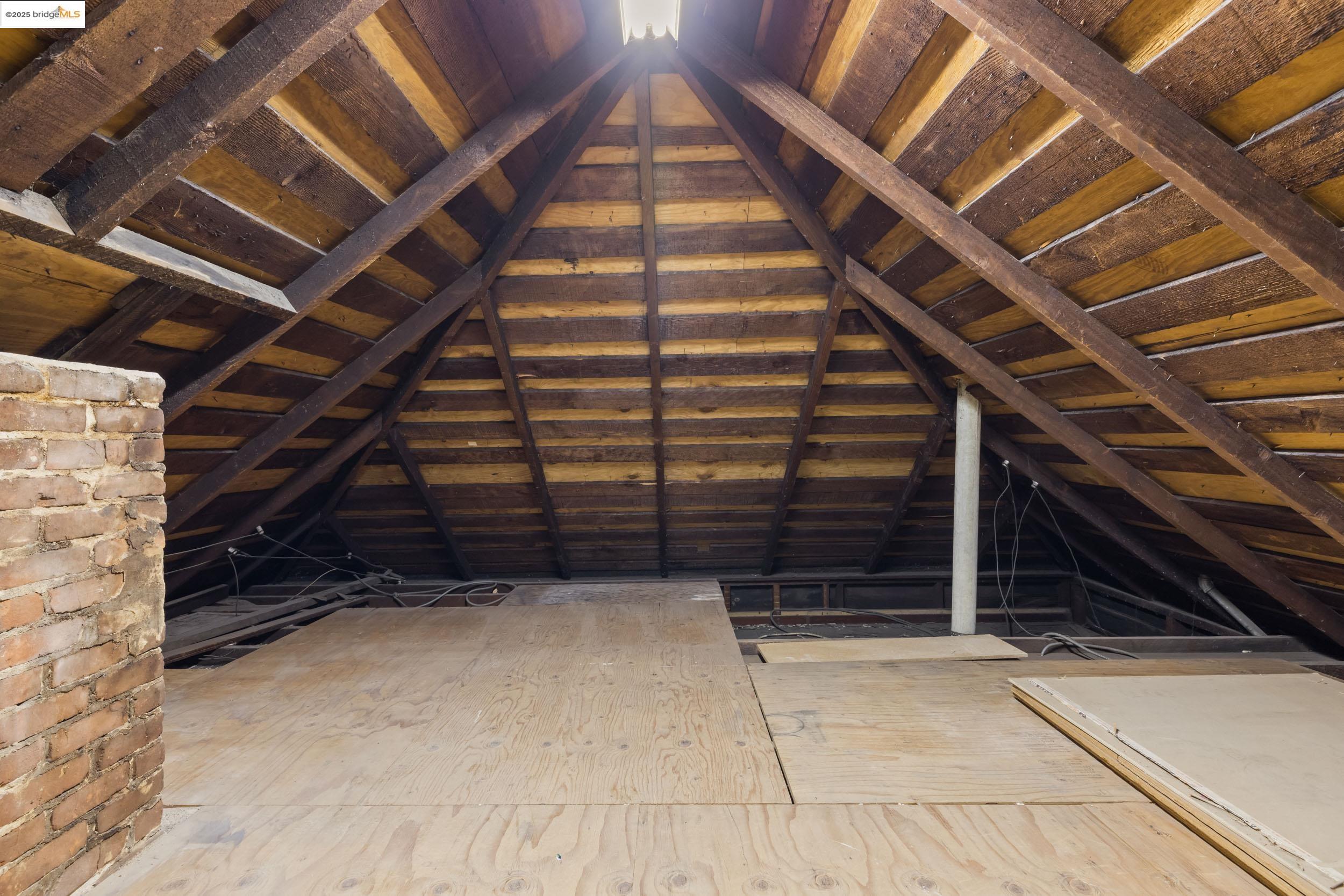 Detail Gallery Image 21 of 27 For 102 Hamilton Pl, Oakland,  CA 94612 - – Beds | – Baths