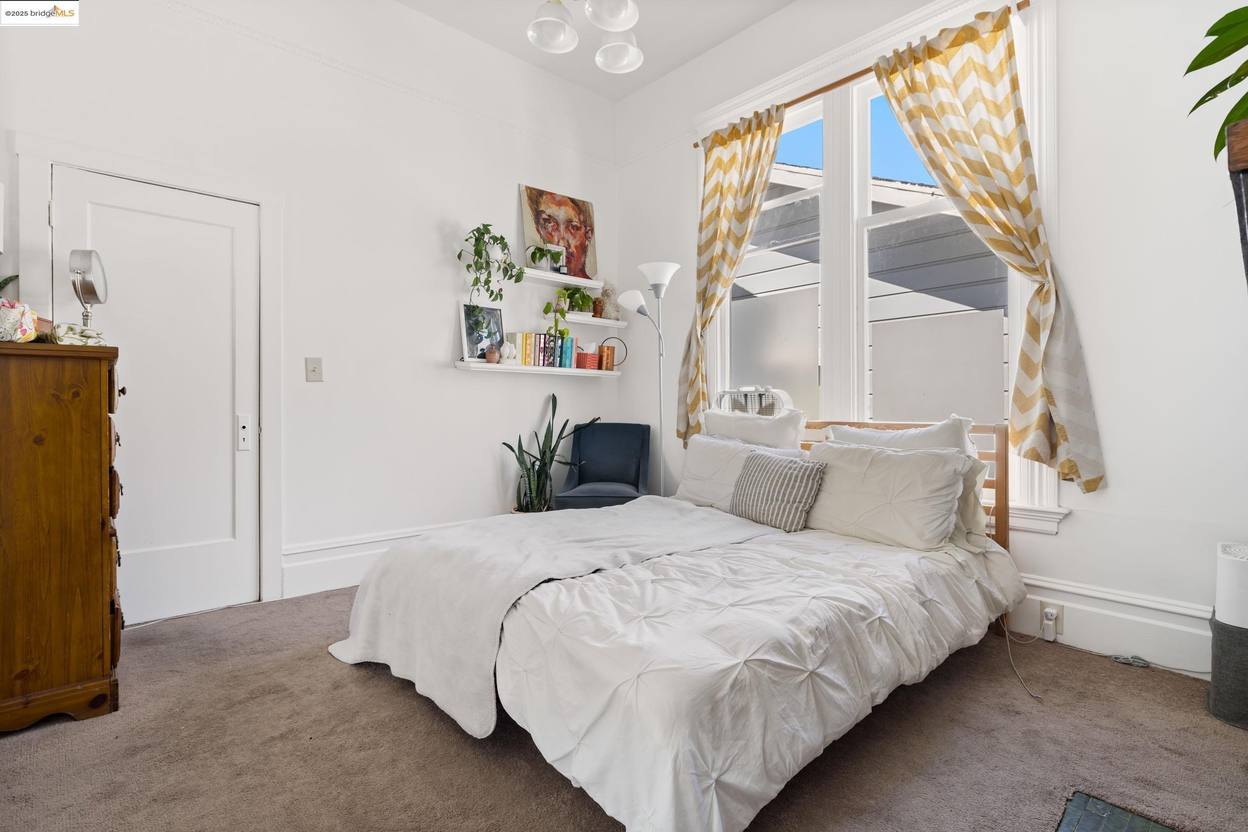 Detail Gallery Image 24 of 27 For 102 Hamilton Pl, Oakland,  CA 94612 - – Beds | – Baths