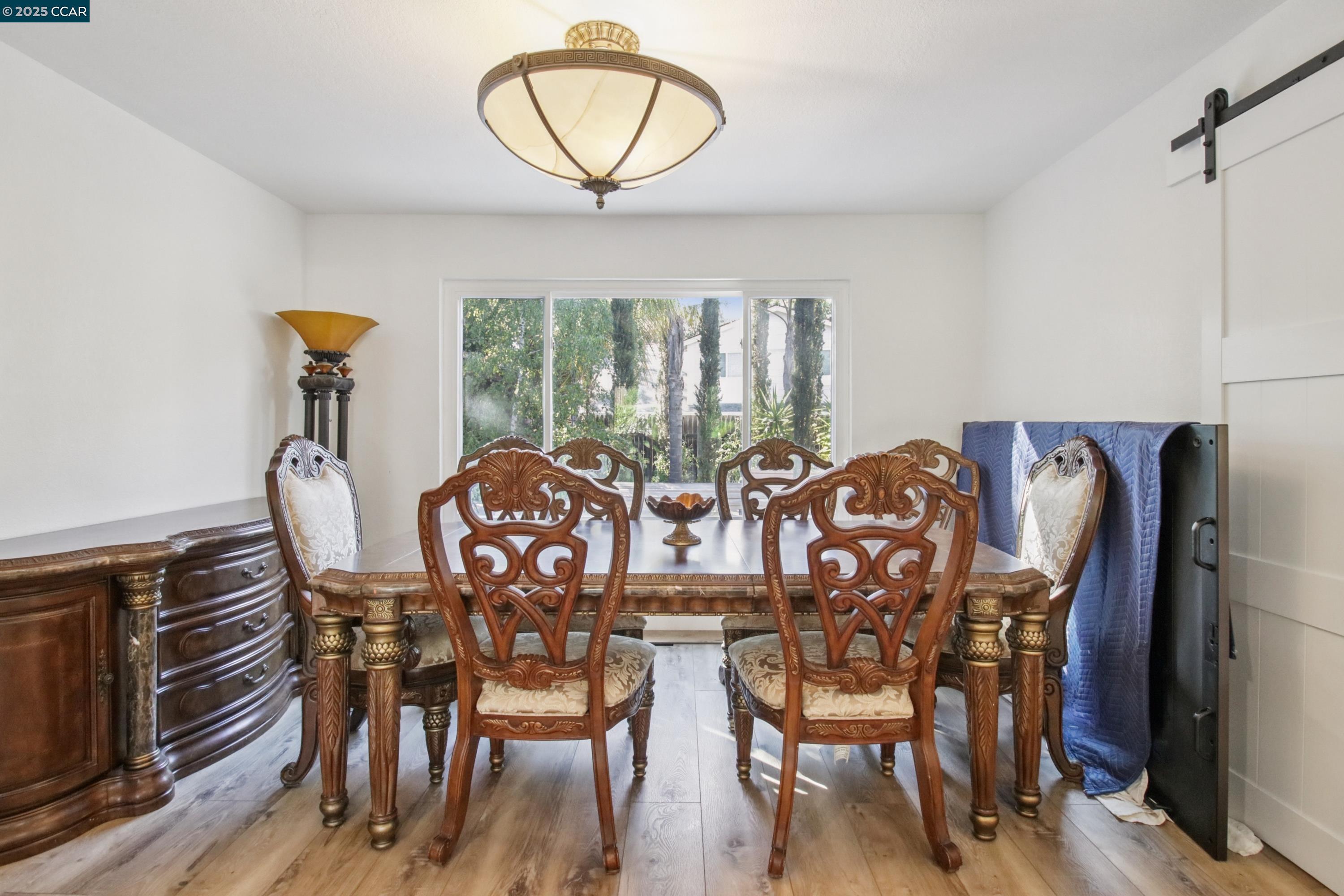 Detail Gallery Image 11 of 45 For 2409 Lavender Dr, Walnut Creek,  CA 94596 - 5 Beds | 3 Baths