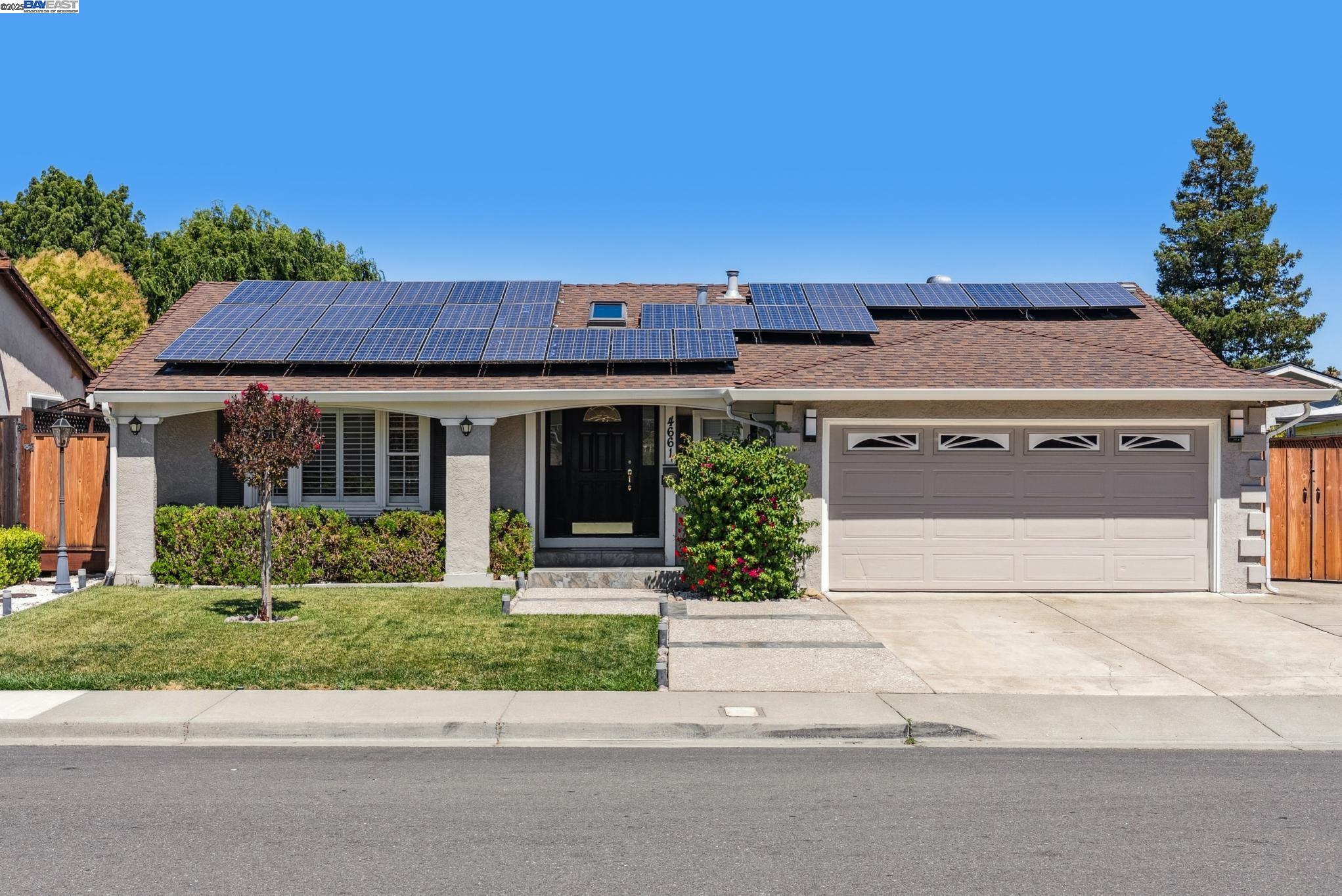 Detail Gallery Image 1 of 41 For 4661 Holland Dr, Pleasanton,  CA 94588 - 3 Beds | 2 Baths